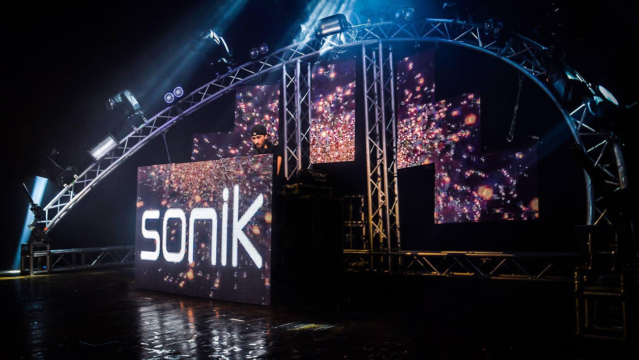Sonik DJ - Artist. DJ & PRODUCER - DJ Sonik